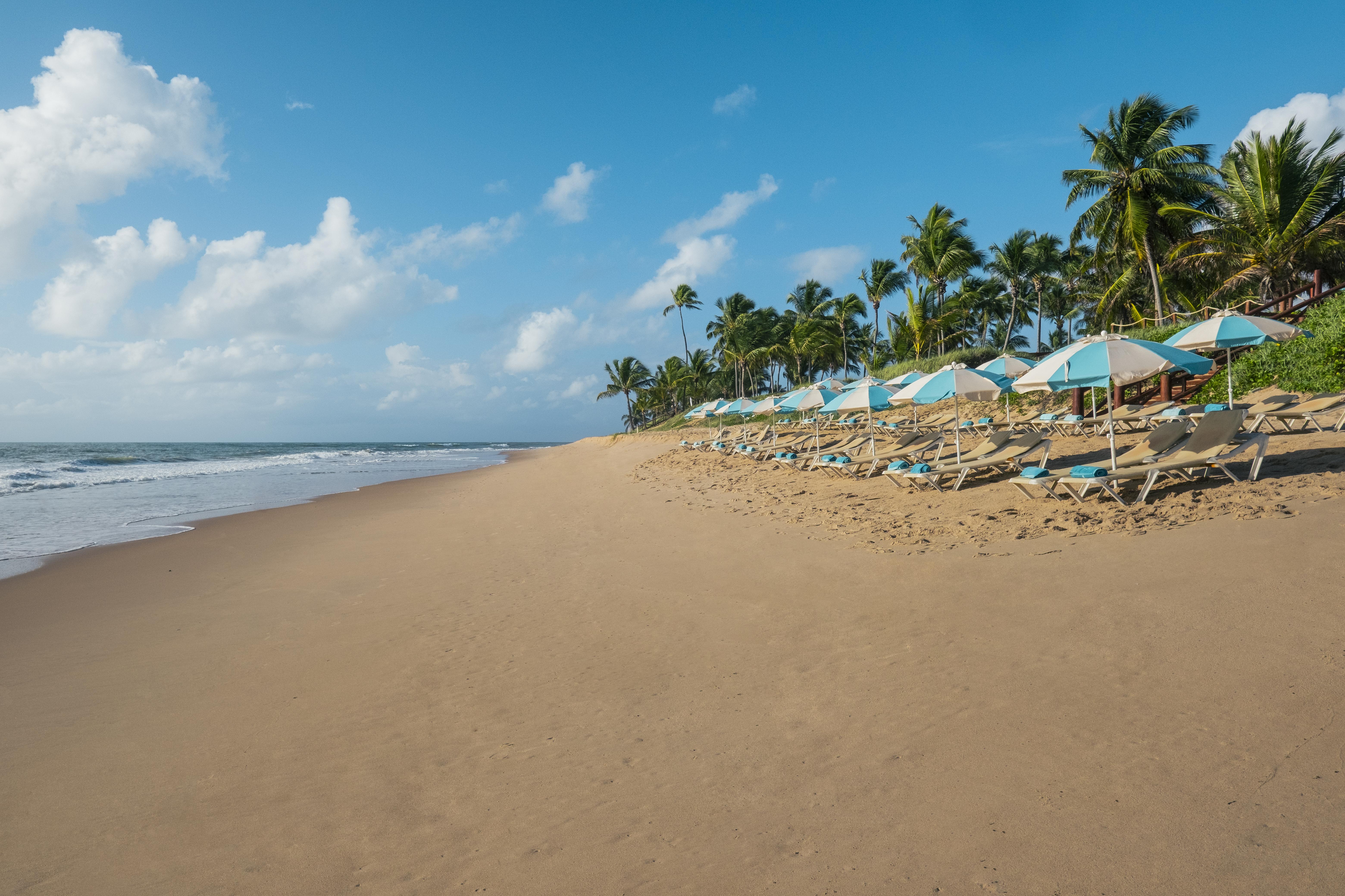 Iberostar Waves Bahia Hotel Praia do Forte Luaran gambar Weligama Beach